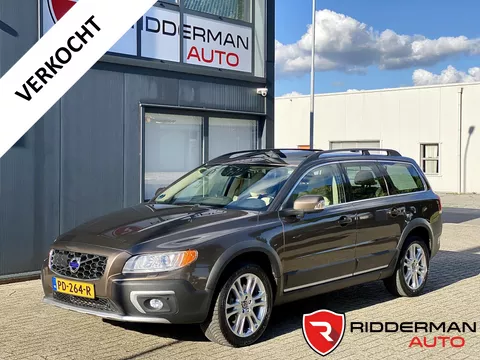 Volvo XC70 2.4 D5 Summum Polar/AUT/Schuif kanteldak/BI-Xenon/Elek.klep